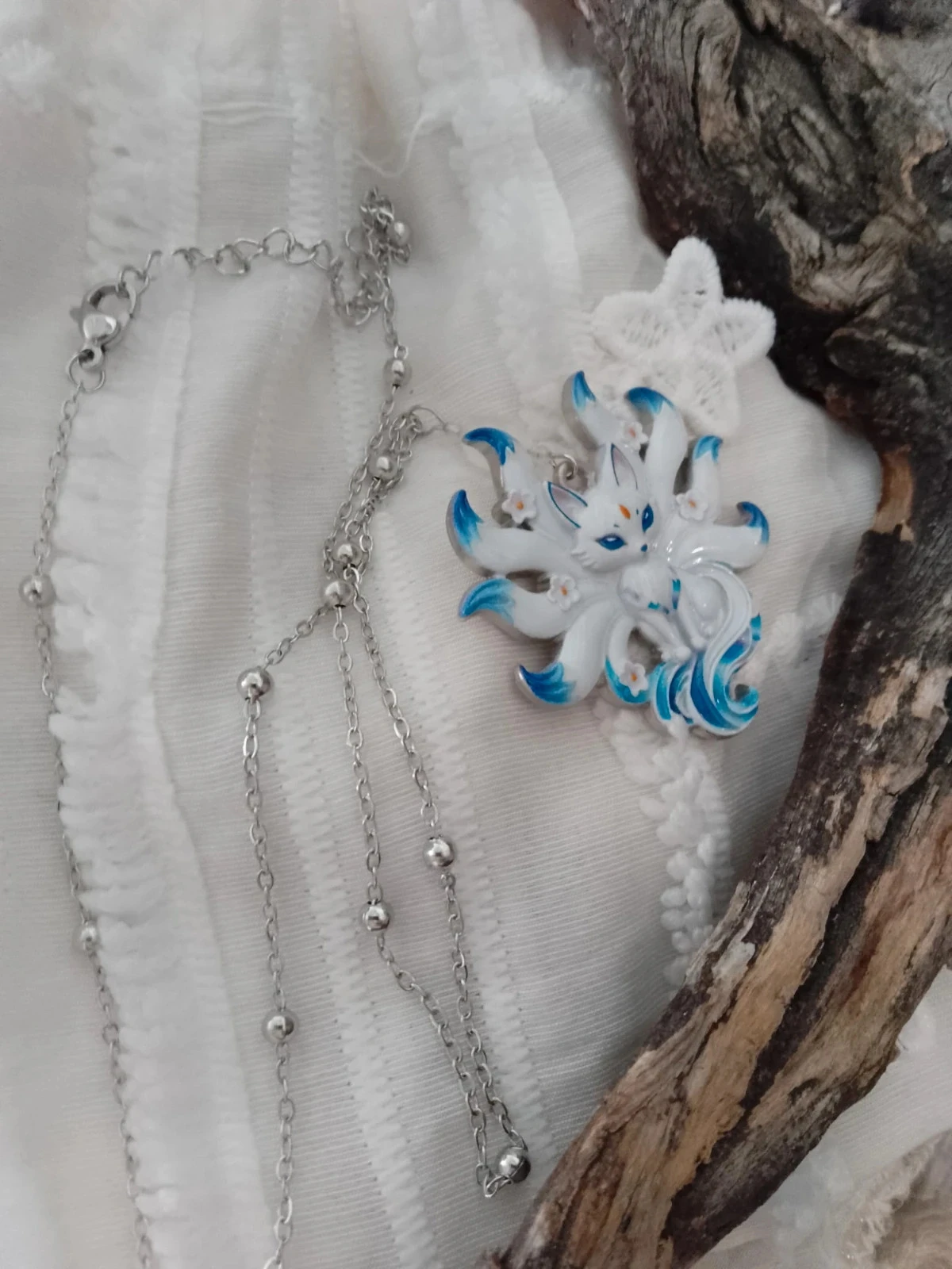 Collier pendentif renard à neuf queues kitsune japonais avec pierre naturelle – photo 3
